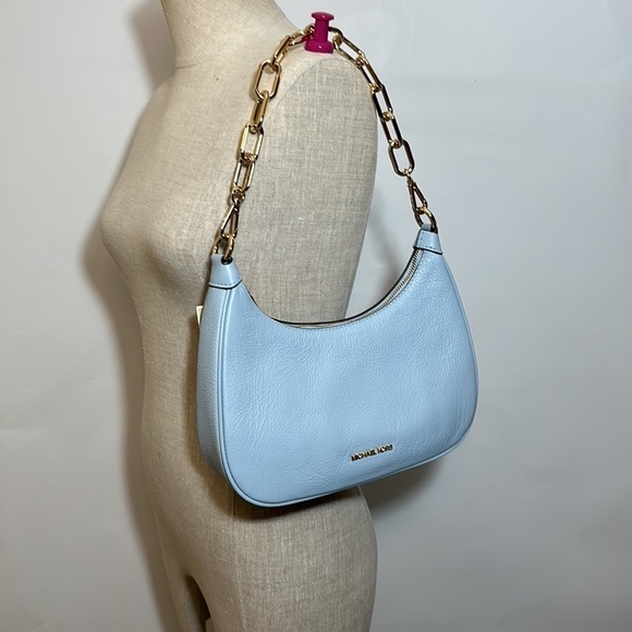 Cora Large Pebbled Leather Chain-Link Crossbody Bag - Picture 6 of 11